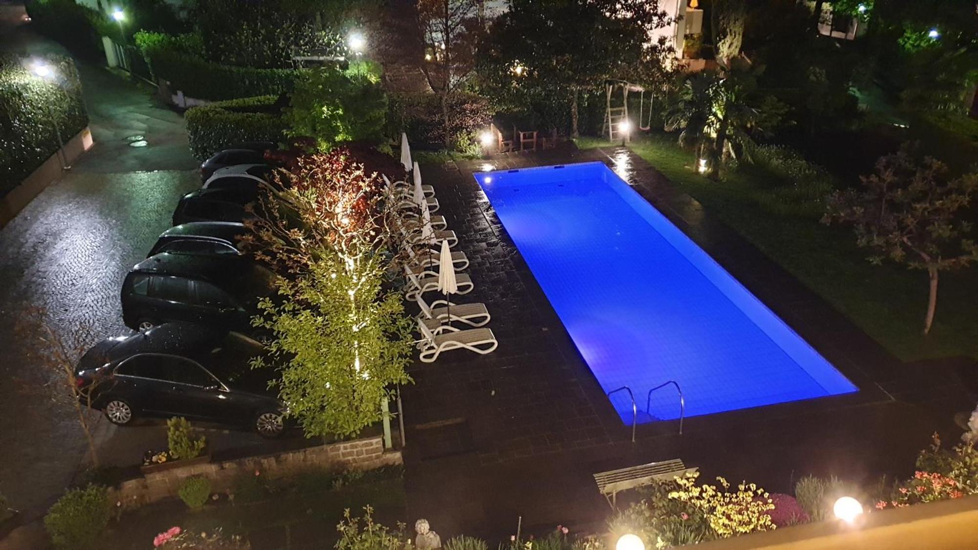 Hotel Tiffany Мерано Экстерьер фото